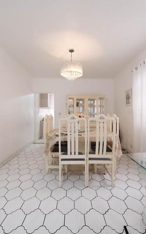 Casa à venda com 262m², 6 quartos e 2 vagasSala de Jantar