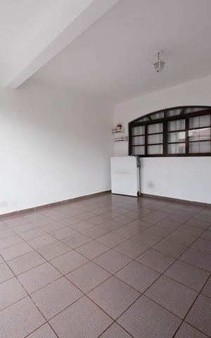 Casa à venda com 262m², 6 quartos e 2 vagasGaragem