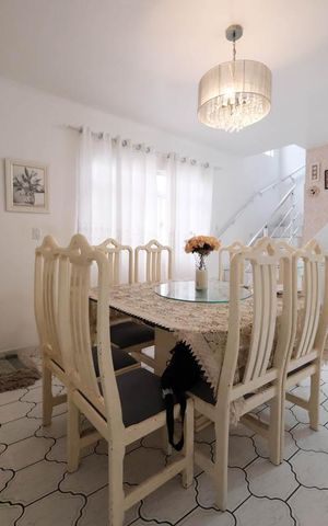 Casa à venda com 262m², 6 quartos e 2 vagasSala de Jantar