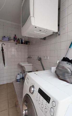 Casa à venda com 262m², 6 quartos e 2 vagasÁrea externa