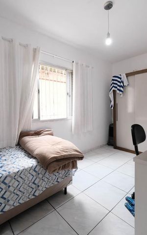 Casa à venda com 262m², 6 quartos e 2 vagasQuarto 1
