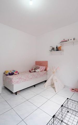 Casa à venda com 262m², 6 quartos e 2 vagasQuarto 2