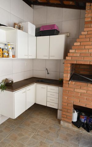 Casa à venda com 207m², 4 quartos e 2 vagasÁrea Externa