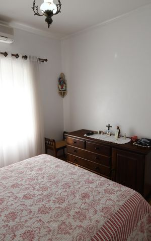 Casa à venda com 207m², 4 quartos e 2 vagasQuarto 4 - Suíte