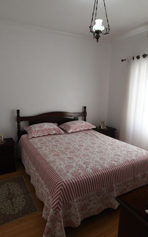 Casa à venda com 207m², 4 quartos e 2 vagasQuarto 4 - Suíte