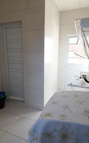 Casa à venda com 207m², 4 quartos e 2 vagasÁrea de Serviço
