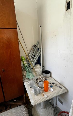 Casa à venda com 200m², 4 quartos e 4 vagasQuarto da Garagem
