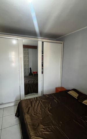 Casa à venda com 200m², 4 quartos e 4 vagasQuarto Suíte
