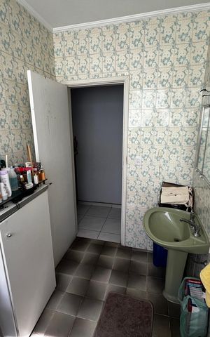 Casa à venda com 200m², 4 quartos e 4 vagasBanheiro da Suíte