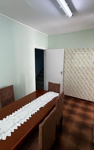 Casa à venda com 200m², 4 quartos e 4 vagasCozinha