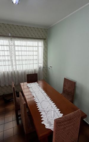 Casa à venda com 200m², 4 quartos e 4 vagasCozinha