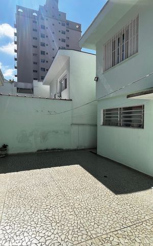 Casa à venda com 200m², 4 quartos e 4 vagasQuintal