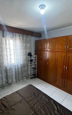 Casa à venda com 200m², 4 quartos e 4 vagasQuarto Suíte