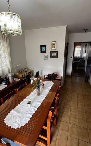 Casa à venda com 210m², 3 quartos e 6 vagasCopa