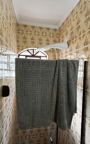 Casa à venda com 210m², 3 quartos e 6 vagasBanheiro da Suíte