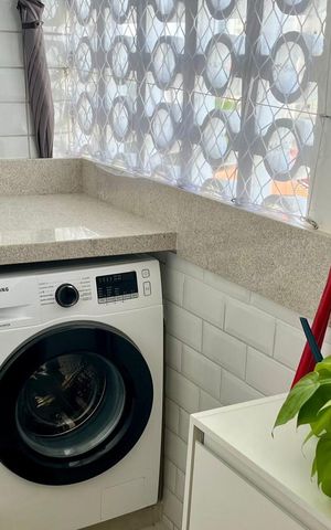 Studio para alugar com 40m², 1 quarto e sem vaga Studio para alugar com 40m², 1 quarto e sem vagaÁrea de Serviço