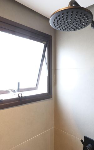 Apartamento à venda com 93m², 3 quartos e 2 vagasBanheiro Social