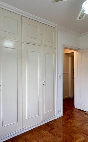 Apartamento para alugar com 115m², 3 quartos e 2 vagas Apartamento para alugar com 115m², 3 quartos e 2 vagasSuíte