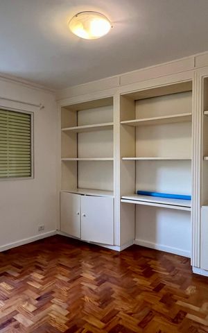 Apartamento para alugar com 115m², 3 quartos e 2 vagas Apartamento para alugar com 115m², 3 quartos e 2 vagasQuarto 2