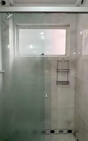 Apartamento para alugar com 115m², 3 quartos e 2 vagas Apartamento para alugar com 115m², 3 quartos e 2 vagasBanheiro da Suíte