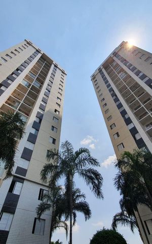 Apartamento à venda com 50m², 2 quartos e 1 vaga Apartamento à venda com 50m², 2 quartos e 1 vagaFachada