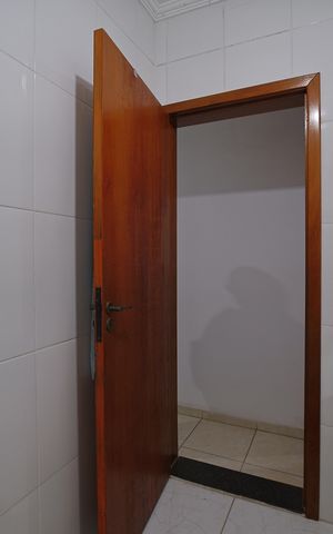Apartamento à venda com 156m², 3 quartos e 4 vagasBanheiro da suíte 2