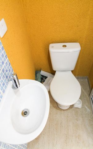 Casa à venda com 110m², 2 quartos e 1 vagaLavabo
