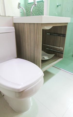 Casa à venda com 110m², 2 quartos e 1 vagaBanheiro 1