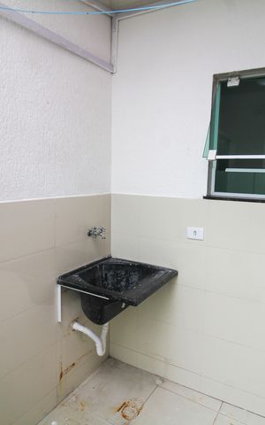 Casa à venda com 110m², 2 quartos e 1 vagaÁrea de Serviço 1