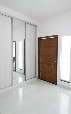 Casa à venda com 110m², 2 quartos e 1 vagaSuíte