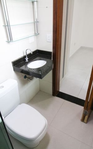 Casa à venda com 110m², 2 quartos e 1 vagaBanheiro da Suíte