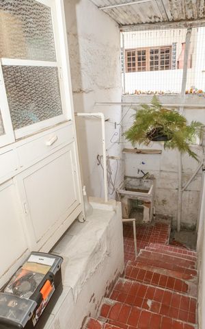 Casa à venda com 120m², 3 quartos e 2 vagas Casa à venda com 120m², 3 quartos e 2 vagasQuintal