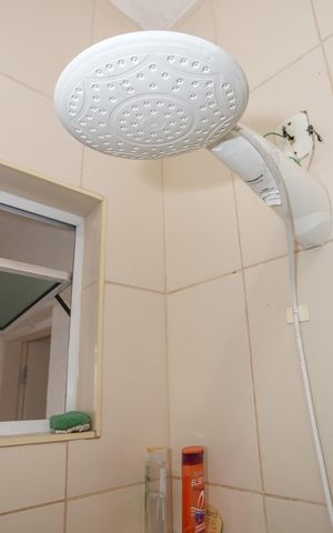 Casa à venda com 120m², 3 quartos e 2 vagas Casa à venda com 120m², 3 quartos e 2 vagasBanheiro da Suíte