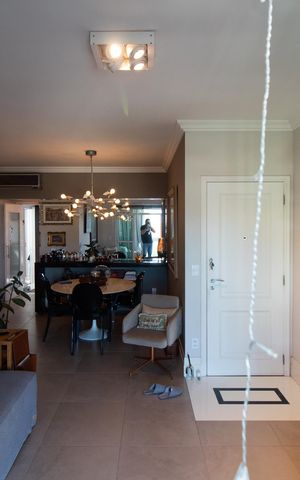 Apartamento à venda com 108m², 2 quartos e 2 vagas Apartamento à venda com 108m², 2 quartos e 2 vagasSala