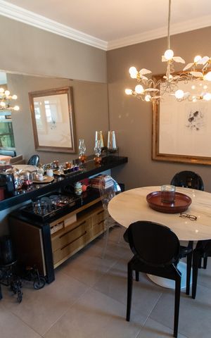 Apartamento à venda com 108m², 2 quartos e 2 vagas Apartamento à venda com 108m², 2 quartos e 2 vagasCopa