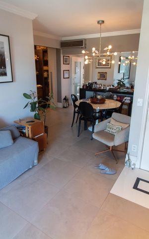 Apartamento à venda com 108m², 2 quartos e 2 vagas Apartamento à venda com 108m², 2 quartos e 2 vagasSala