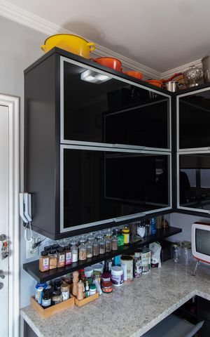 Apartamento à venda com 108m², 2 quartos e 2 vagas Apartamento à venda com 108m², 2 quartos e 2 vagasCozinha