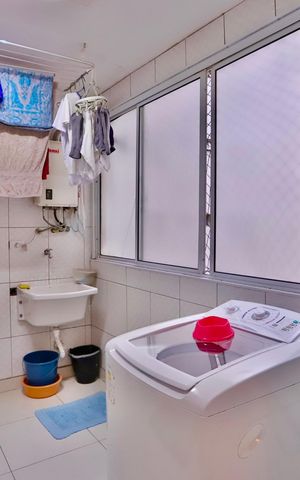Apartamento para alugar com 212m², 3 quartos e 1 vaga Apartamento para alugar com 212m², 3 quartos e 1 vagaLavanderia