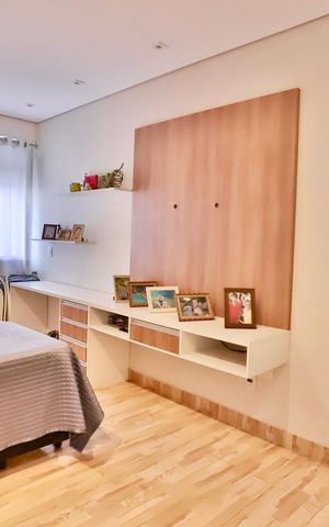 Apartamento para alugar com 212m², 3 quartos e 1 vaga Apartamento para alugar com 212m², 3 quartos e 1 vagaSuíte 2