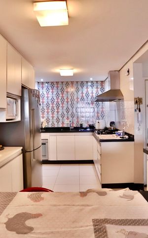 Apartamento para alugar com 212m², 3 quartos e 1 vaga Apartamento para alugar com 212m², 3 quartos e 1 vagaCozinha