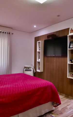 Apartamento para alugar com 212m², 3 quartos e 1 vaga Apartamento para alugar com 212m², 3 quartos e 1 vagaSuíte 1