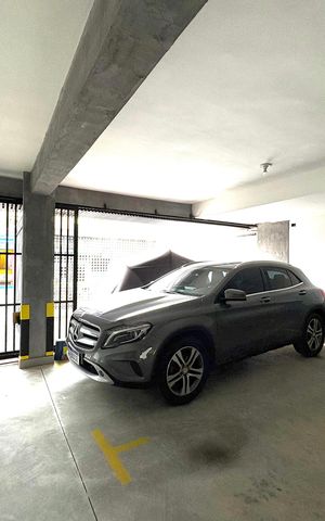 Apartamento à venda com 122m², 2 quartos e 2 vagas Apartamento à venda com 122m², 2 quartos e 2 vagasGaragem