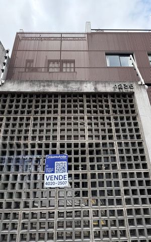 Apartamento à venda com 122m², 2 quartos e 2 vagas Apartamento à venda com 122m², 2 quartos e 2 vagasPlaca