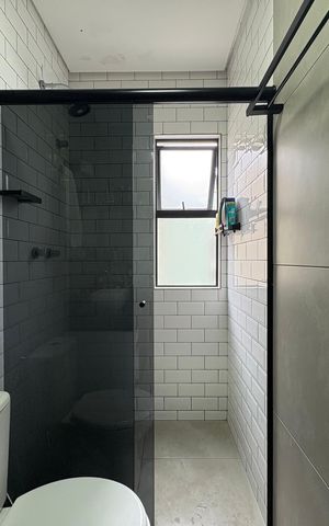 Apartamento à venda com 122m², 2 quartos e 2 vagas Apartamento à venda com 122m², 2 quartos e 2 vagasBanheiro da Suíte