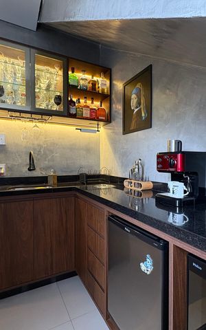 Apartamento à venda com 122m², 2 quartos e 2 vagas Apartamento à venda com 122m², 2 quartos e 2 vagasSala