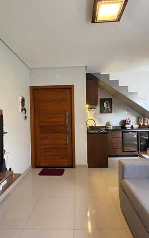 Apartamento à venda com 122m², 2 quartos e 2 vagas Apartamento à venda com 122m², 2 quartos e 2 vagasSala