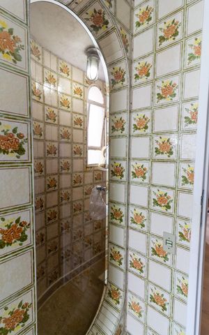 Apartamento à venda com 265m², 4 quartos e 2 vagas Apartamento à venda com 265m², 4 quartos e 2 vagasBanheiro da Suíte 1