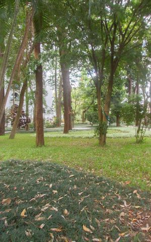 Apartamento à venda com 265m², 4 quartos e 2 vagas Apartamento à venda com 265m², 4 quartos e 2 vagasÁrea Verde