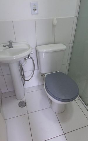 Apartamento à venda com 138m², 4 quartos e 1 vagaBanheiro da Suíte 