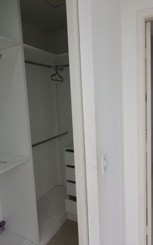 Apartamento à venda com 138m², 4 quartos e 1 vagaCloset da suíte 